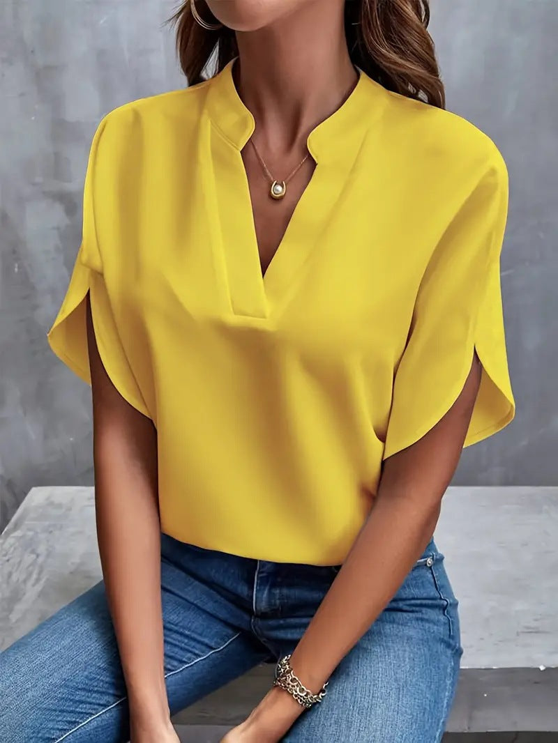 🌸👚【S-2XL】2026 Ležerna jednobojna svestrana majica s V-izrezom.