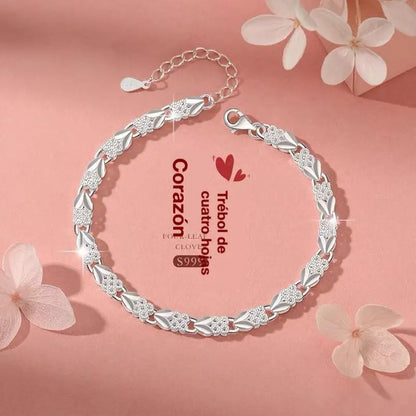 😀👉【Compra uno y llévate otro gratis, la opción de regalo perfecta】💖🍀Pulsera de plata 925 de moda para mujer con trébol de cuatro hojas【50% de descuento】