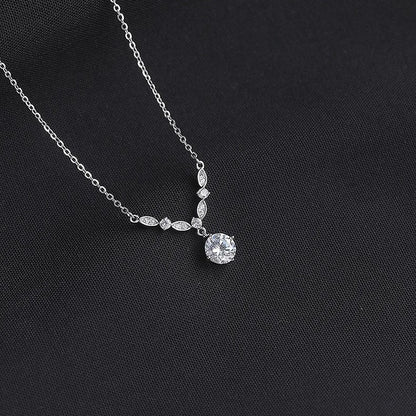 ✨💎【Plaćanje pouzećem - Kupite 1, dobijte 1 gratis】🔥Ogrlica od 18-karatnog zlata s dijamantima