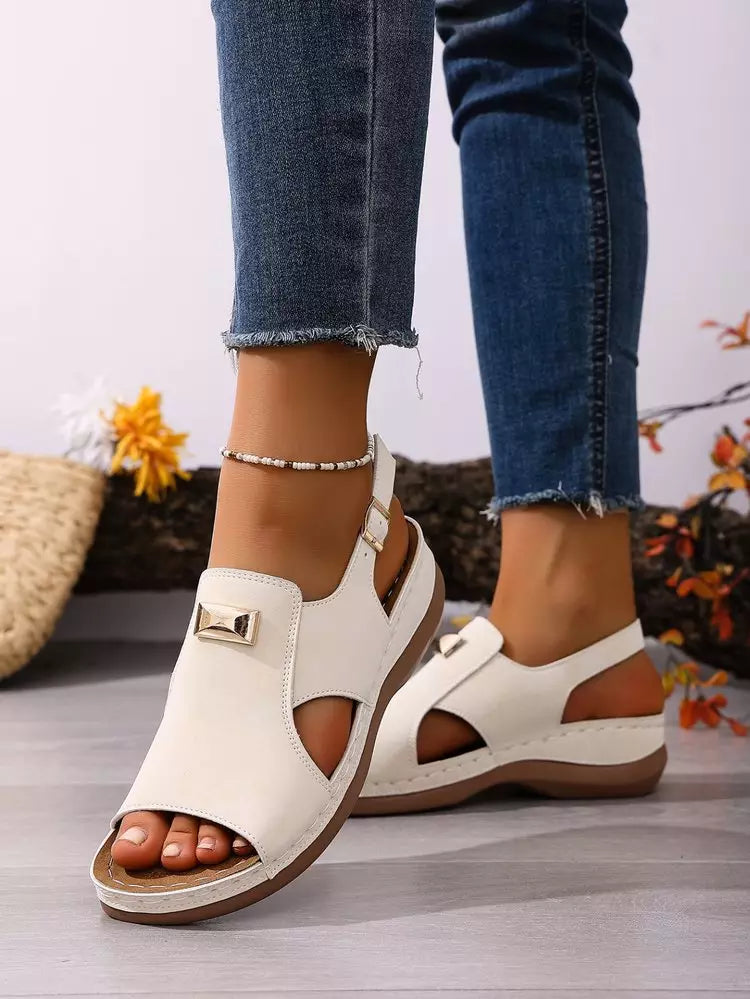 【50% popusta】👡 Elegantne sandale s elastičnom trakom, posebno dizajnirane za žene većih veličina | Udobne i za isticanje visine | Veličine [36-43]