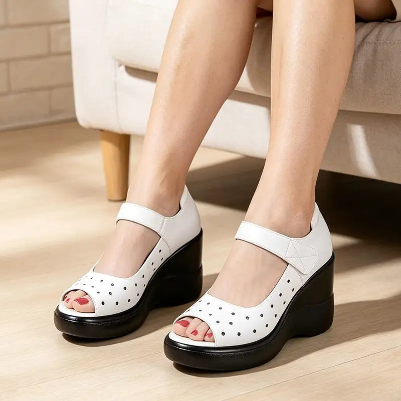 【Ponuda ograničenog trajanja】👠Moderne elegantne ženske sandale - dizajn s debelim potplatom, prozračne i udobne, s ažurnim uzorkom
