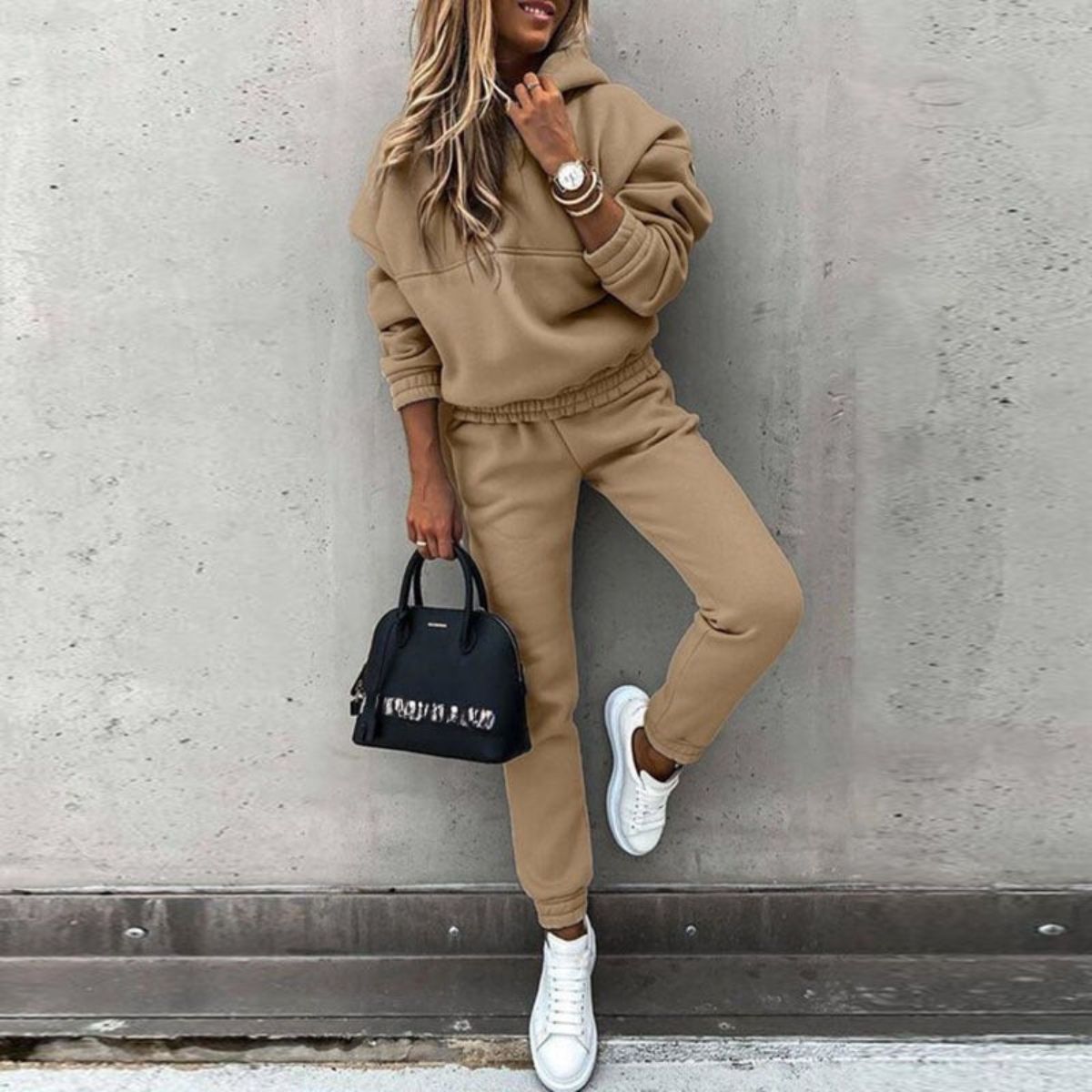 🍁【Kup jeden, a drugi dostaniesz gratis】🍂 Elegancki, dwuczęściowy komplet sportowy z długim rękawem, swobodny, stylowy i wygodny, idealny do codziennego noszenia na świeżym powietrzu.