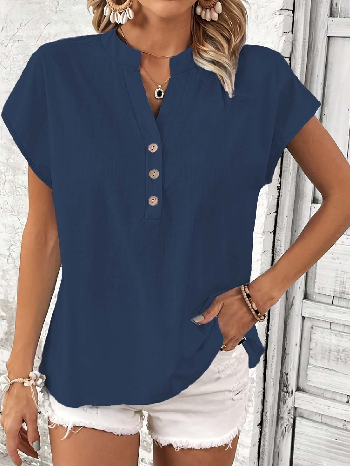 🎀💖【Novi dolasci 50% popusta samo 3 dana】👚2026 Nova ženska ležerna košulja kratkih rukava s V-izrezom i kopčanjem na gumbe, pamučno-lanenasti gornji dio u jednoj boji