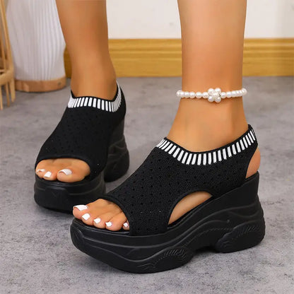 ✨【Novi artikli s 50% popusta, ograničeno vrijeme】👟Super mekane sportske sandale s debelim potplatom—Ispravljaju držanje, olakšavaju hodanje i štite vaša stopala. ✅Plaćanje pouzećem dostupno