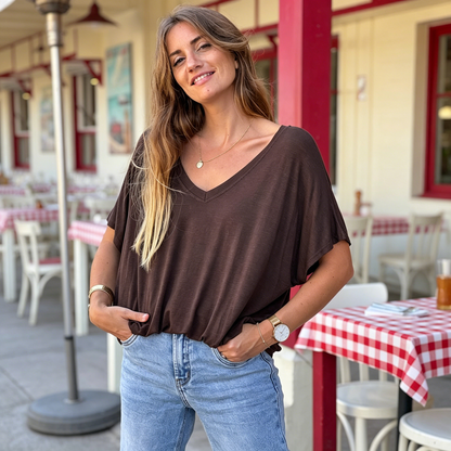 💎【Novi proizvod, samo danas s 50% popusta】【S-2XL】Ljetna svestrana majica kratkih rukava za dom i putovanje na posao, ležerna jednobojna majica s V-izrezom
