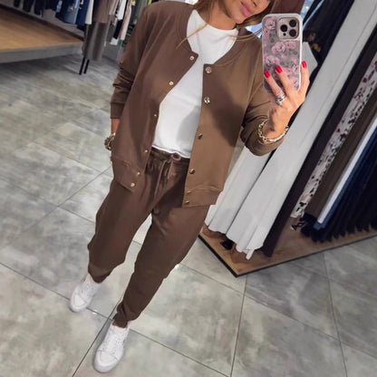 💃【Majica + Hlače】🧥🌙 Udoban i elegantan, s izvrsnom udobnošću - ležerni set od majice i jakne sada je dostupan!