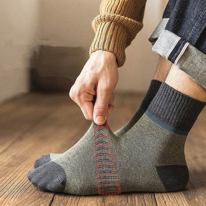 😍🧦【Plačilo ob dostavi】【Kupite 5, dobite 5 gratis】🧦Antibakterijske, dezodorirajoče in tople volnene nogavice, idealne za jesen in zimo.