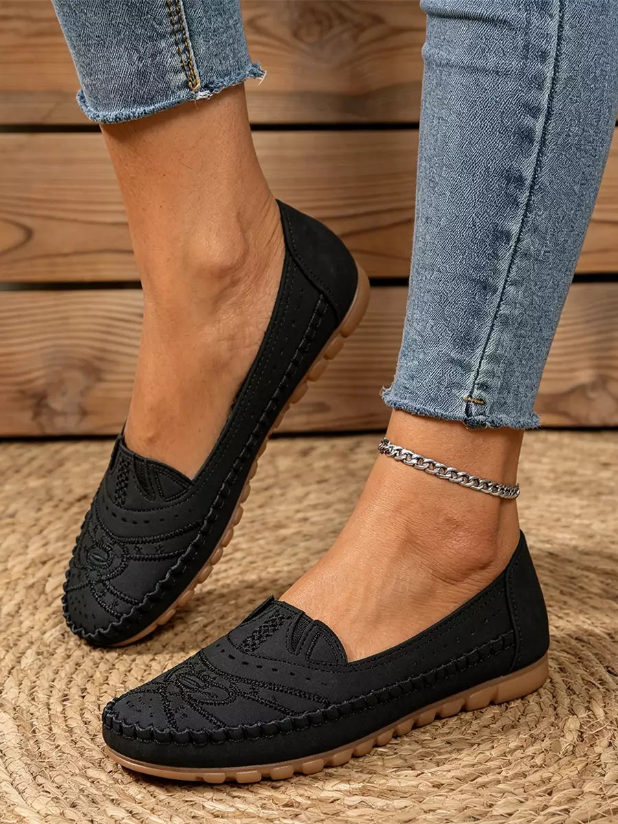 【36-43】👡💞Retro stil perforiranih ležernih balerinki｜Mekani potplat, svakodnevna udobnost｜Slip-on, plus veličine