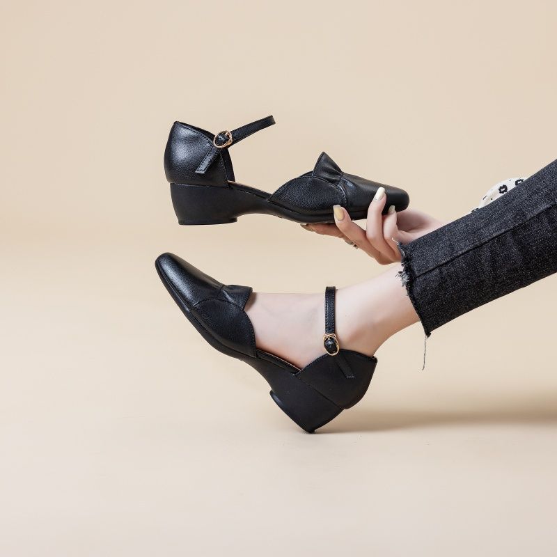 ✨💕【Novo - Ograničeno vrijeme 50% popusta】👠👠【Veličine 35-40】Udobne i elegantne ženske cipele s niskom petom - dizajn sa špicastim vrhom, mekani potplat na platformi