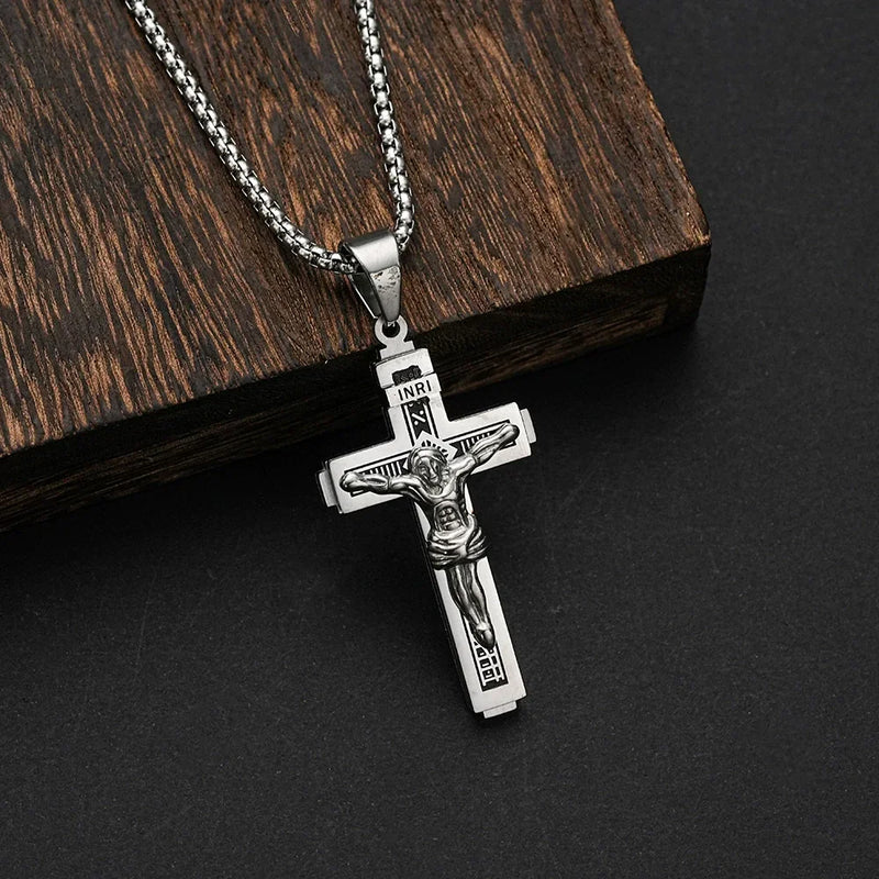 ✨【Kupite jedan, dobijte jedan gratis】✝️Ogrlica s Isusovim križem---✝️Ovaj križ je simbol Isusa Krista.