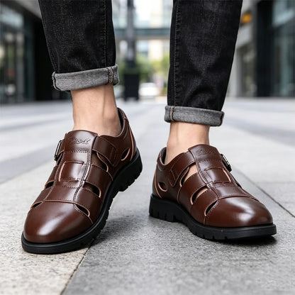 【Vremenski ograničena ponuda】👞 Muške vrhunske sandale od prave kože s otvorenim uzorkom | Prozračne i udobne, odišu luksuznim osjećajem