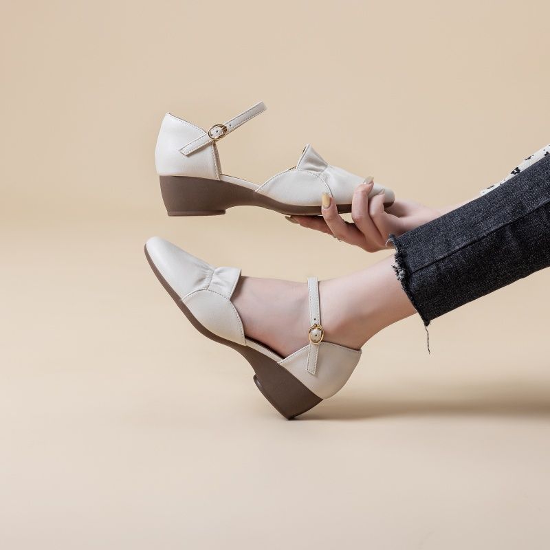 ✨💕【Novo - Ograničeno vrijeme 50% popusta】👠👠【Veličine 35-40】Udobne i elegantne ženske cipele s niskom petom - dizajn sa špicastim vrhom, mekani potplat na platformi