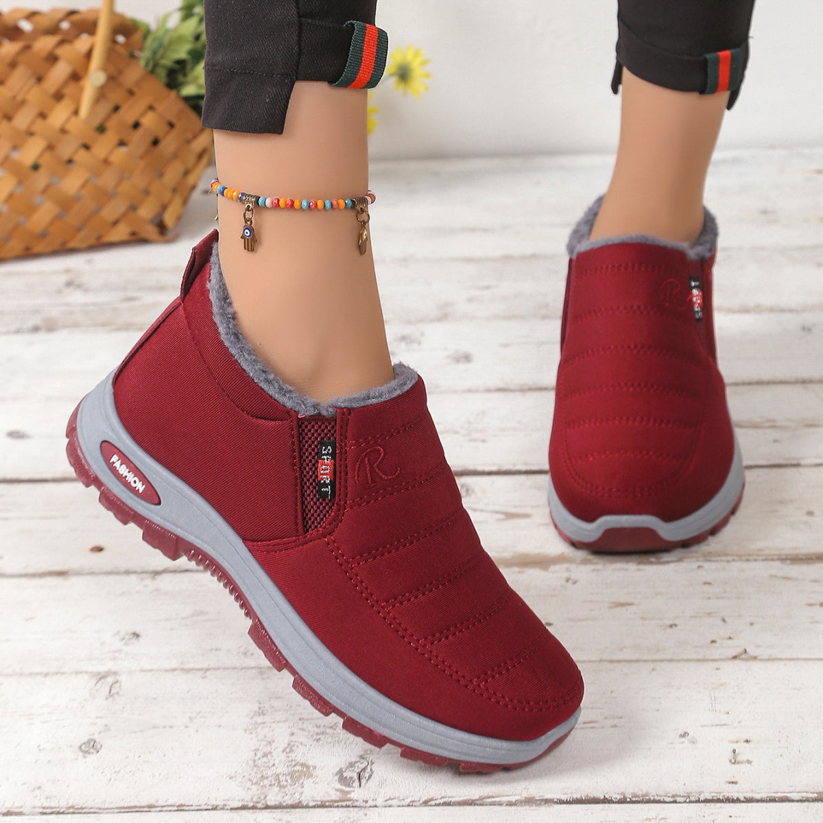 🔥💥🌟【35-48】Unisex zimske čizme s plišanom podstavom - tople, udobne i neklizajuće za hladno vrijeme.