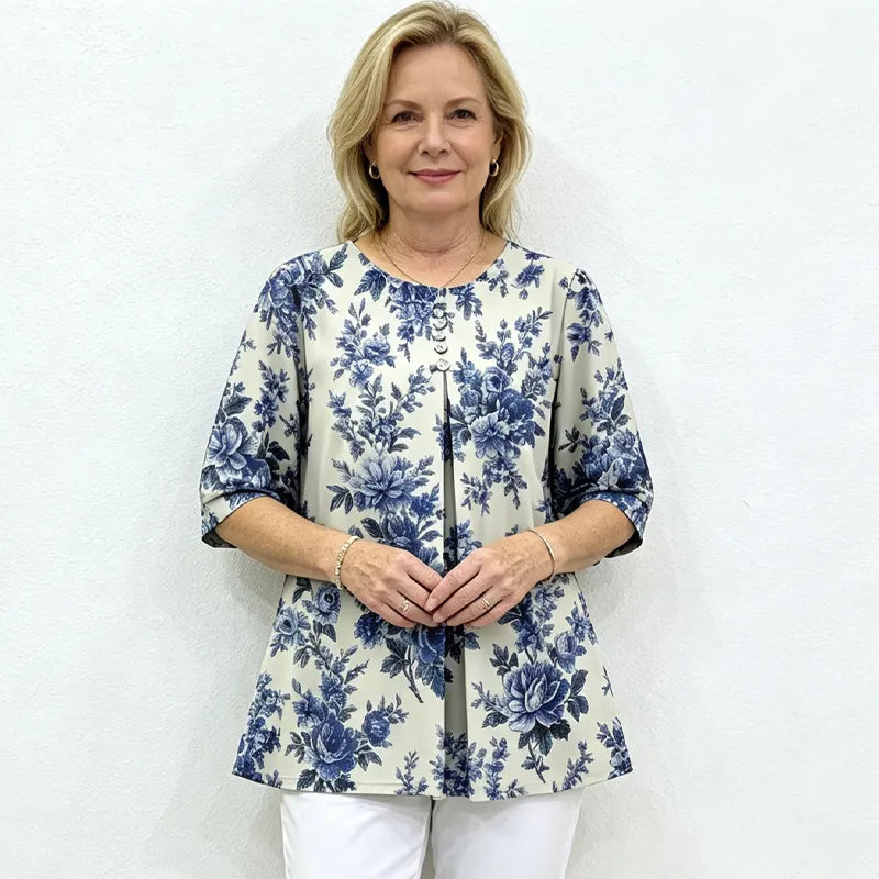 Ženski ljetni top – udoban, fleksibilan i ležeran, s elegantnim, uskim krojem.