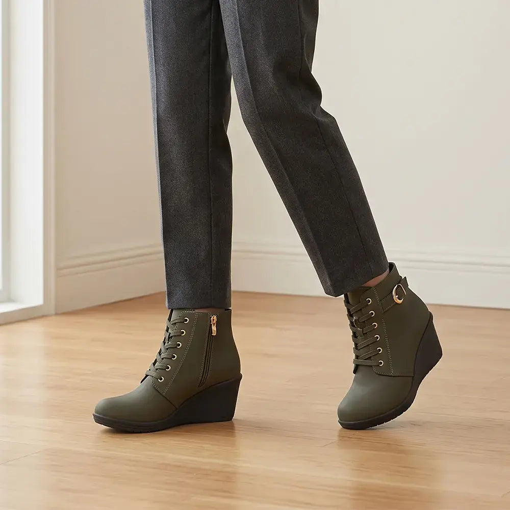 【35-42】👢 Ženske zimske gležnjače na klin - moderan i stabilan izbor za hladne dane