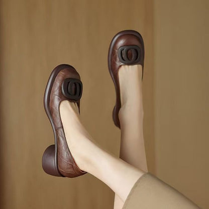 👠【35-40】2025 pantofi versatili din piele moale, la modă, de 4 cm, cu toc gros retro și vârf rotund-3983409