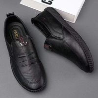 🔥【Oferta especial】Zapatos casuales de cuero genuino hechos a mano para hombre, transpirables y cómodos, modelo 2026