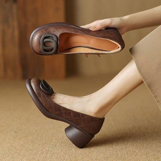 👠【35-40】2025 pantofi versatili din piele moale, la modă, de 4 cm, cu toc gros retro și vârf rotund-3983409